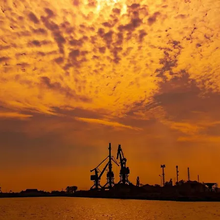 Sunset Sky Studio1 Appartamento *