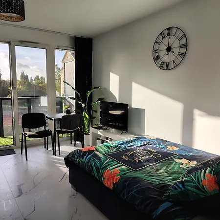 Sunset Sky Studio1 *