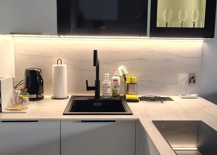 Sunset Sky Studio1 *